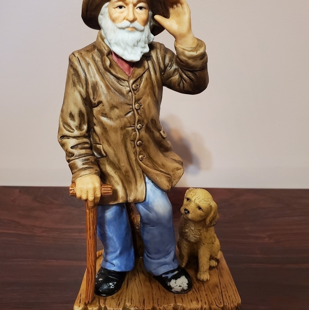 VTG Gentlemen and Dog Figure Good condition Has